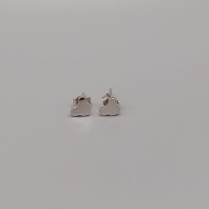 Pendientes diseño cara de osito, montados con palillo y presion mariposa