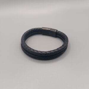 Pulsera de cuero negra con trenzado y cuerda y cierre de acero negra