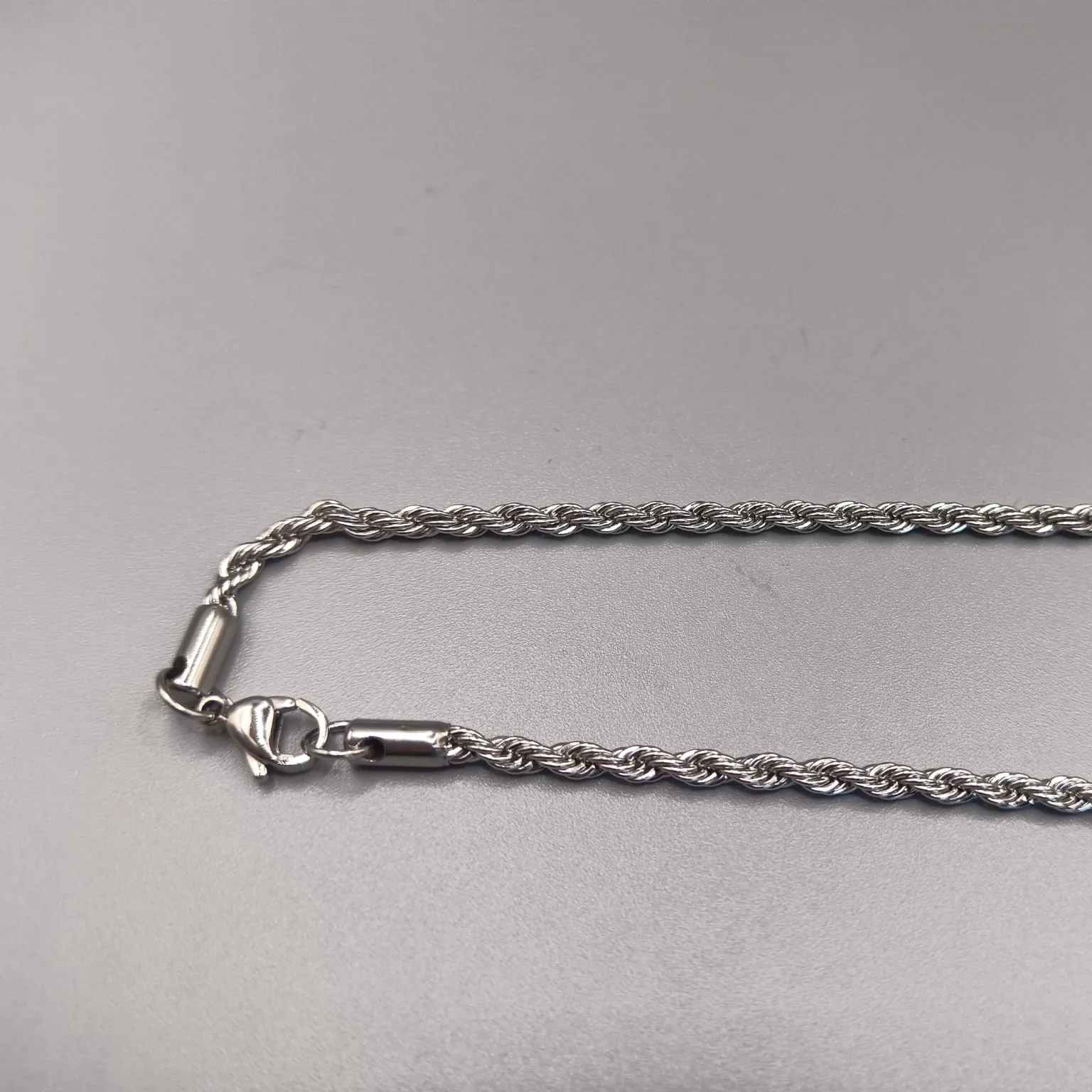 Cordon de acero inoxidable 45cm